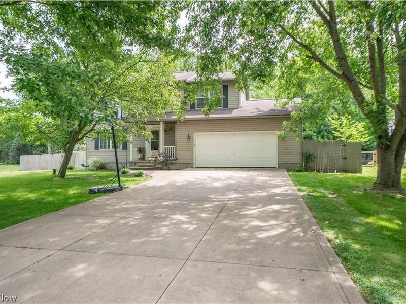 11032 Titus Avenue NW, Uniontown, OH 44685 Photo 1