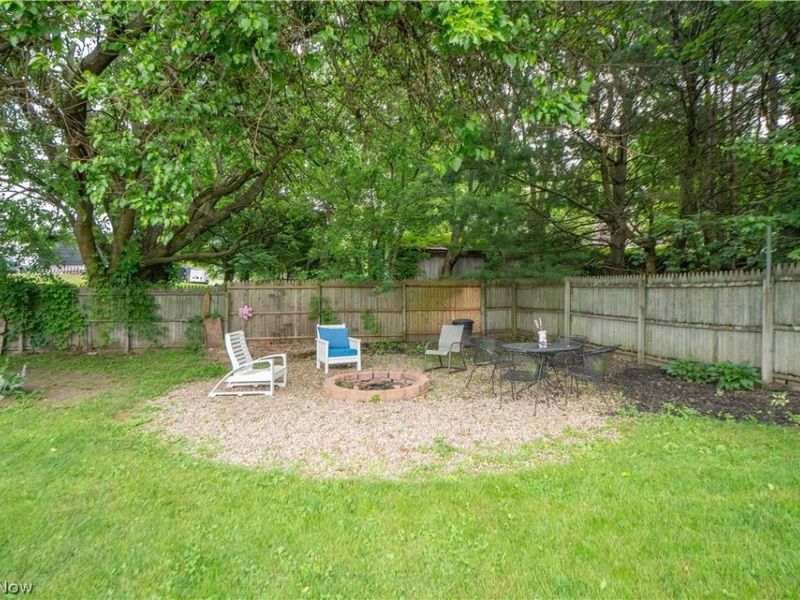 11032 Titus Avenue NW, Uniontown, OH 44685 Photo 37