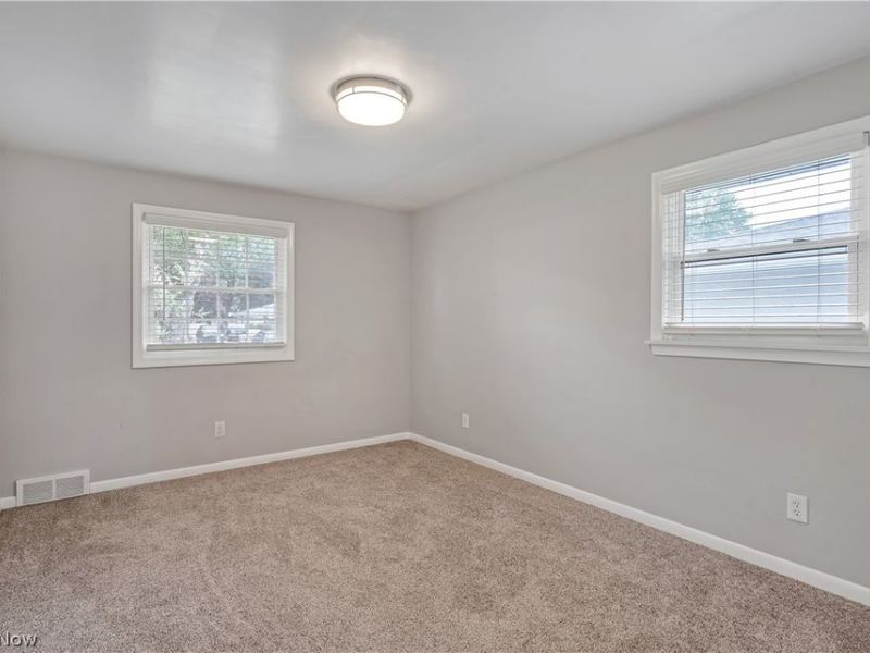 4257 Selkirk Avenue, Austintown, OH 44511 Photo 11