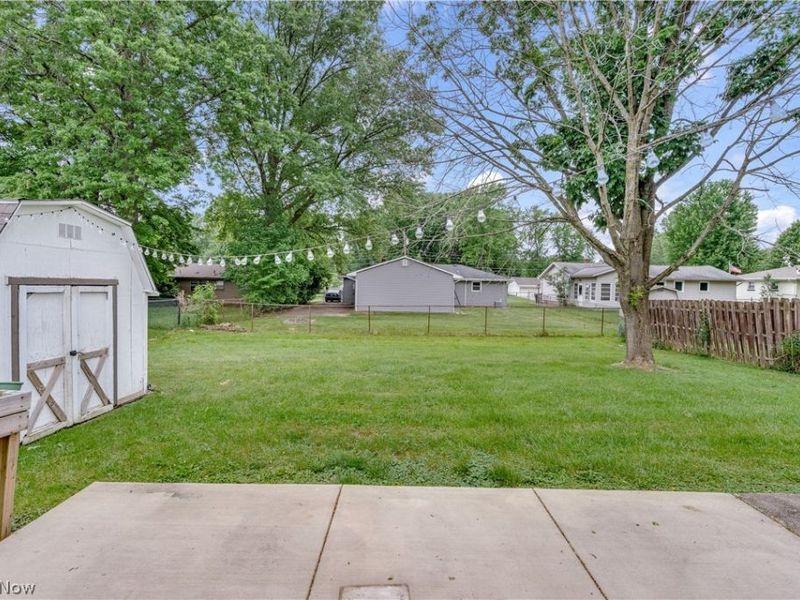 4257 Selkirk Avenue, Austintown, OH 44511 Photo 17