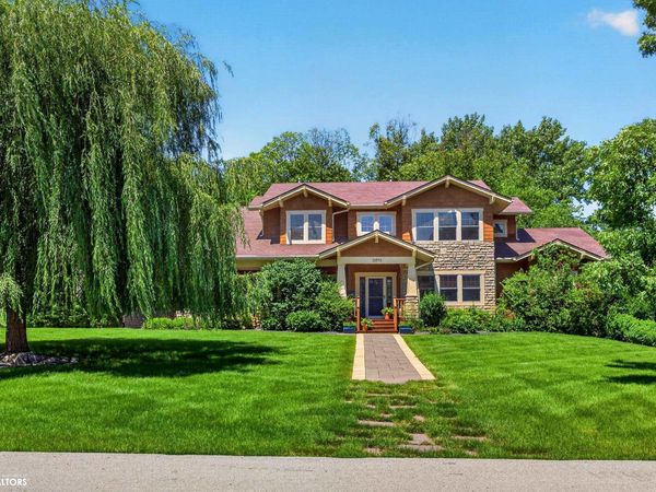 33943 Mill Creek Drive, Adel, IA 50003
