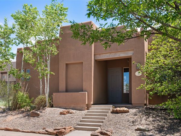 10 Bajada Place , Santa Fe, NM 87508