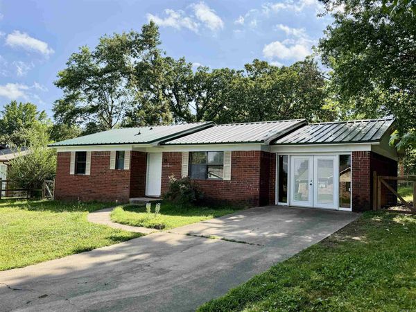 6 Wagoner , Clarksville City, AR 72830