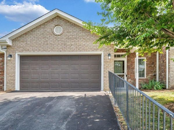 17 Cardinal LN, Daleville, VA 24083