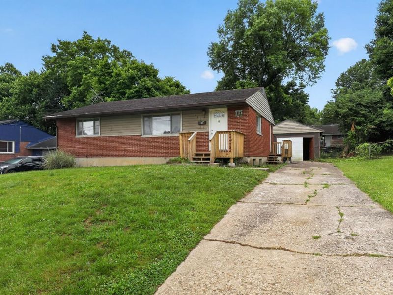 171 Brookhaven Avenue, Cincinnati, OH 45215 Photo 1