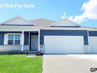 18352 Cary Street, Gretna, NE 68136