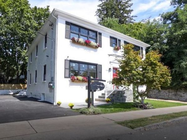 25 Van Duzen Place , Tuckahoe, NY 10707