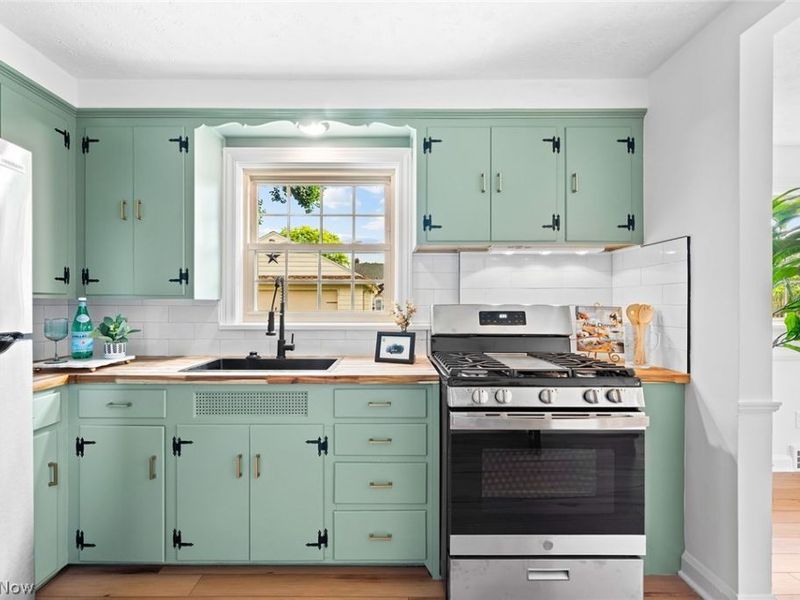 2015 32nd Street NW, Canton, OH 44709 Photo 9