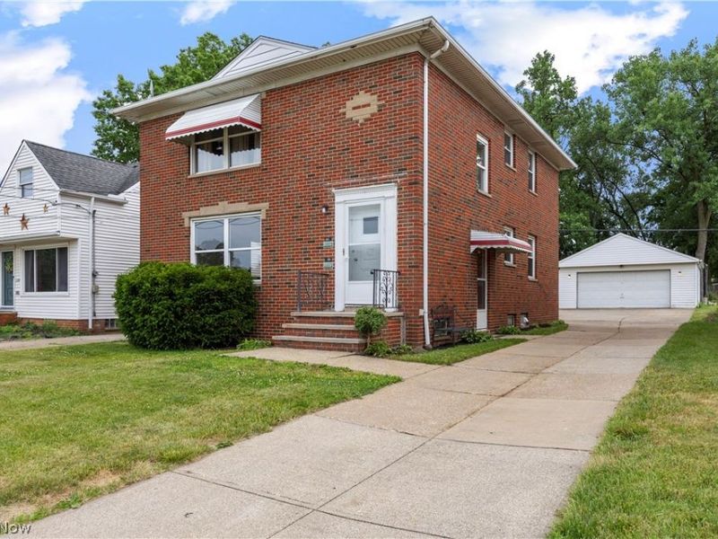 3113 Snow Road , Parma, OH 44134 Photo 2