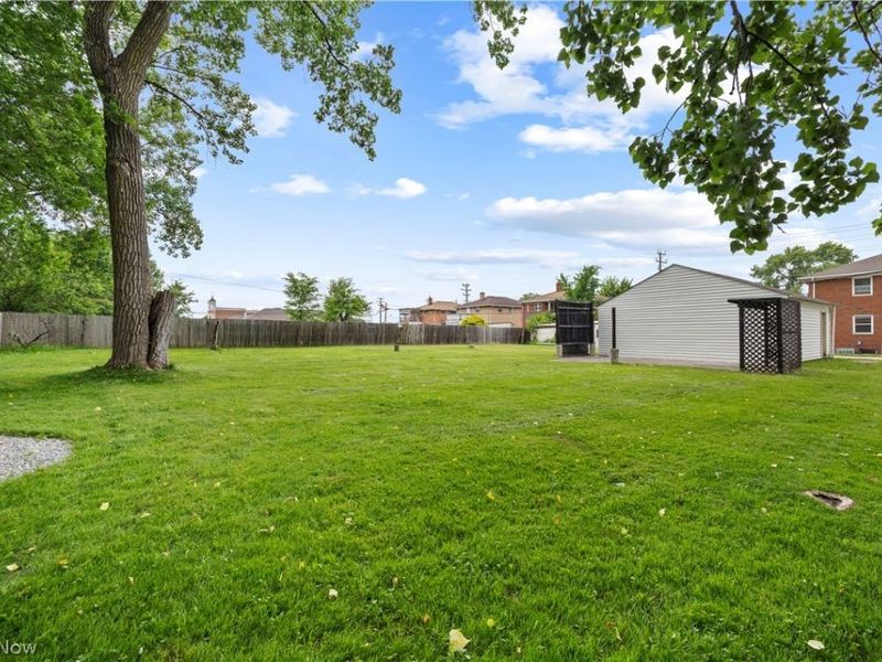 3113 Snow Road , Parma, OH 44134 Photo 7