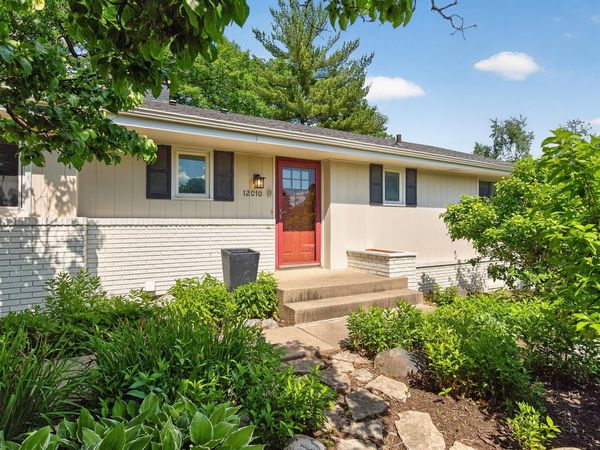 12010 Highway 55, Plymouth, MN 55441