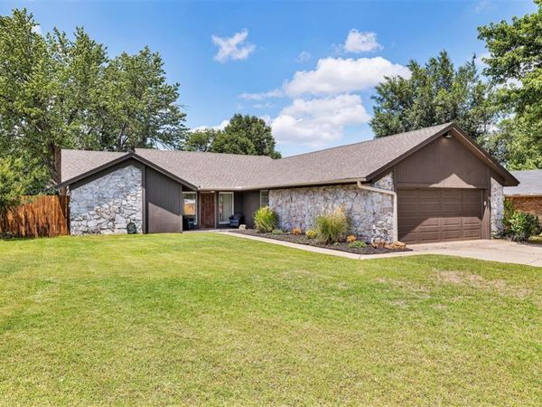 608 SW 25th Place, El Reno, OK 73036