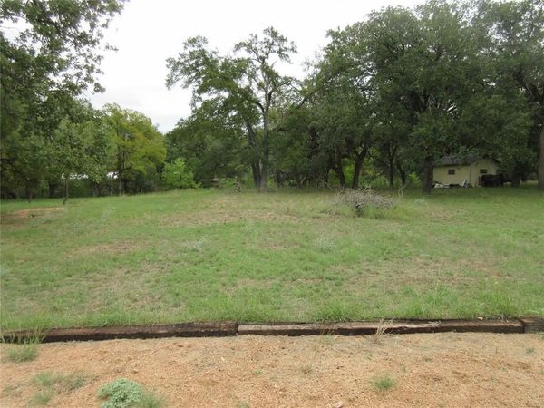 414 Sandy Harbor DR, Horseshoe Bay, TX 78657