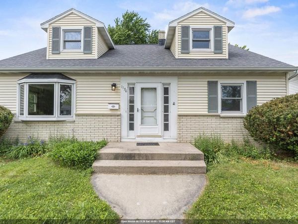 1136 W ROBERTS AVENUE, Appleton, WI 54914