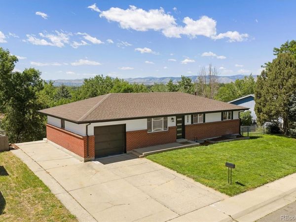 10172 W 69th Avenue , Arvada, CO 80004