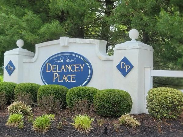 5004 BALTIMORE DRIVE, MARLTON, NJ 08053