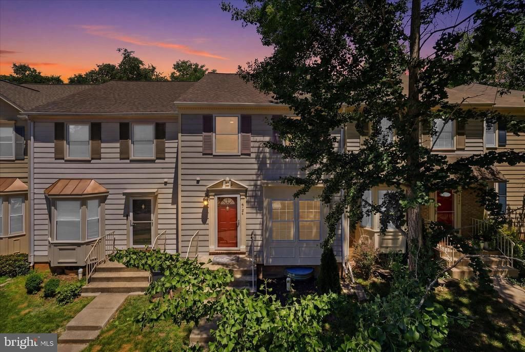 6124 Old Brentford Court, Alexandria, VA 22310 Main Photo