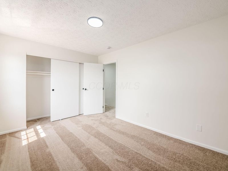 7875 Meadowhaven Boulevard, Unit 54, Columbus, OH 43235 Photo 17