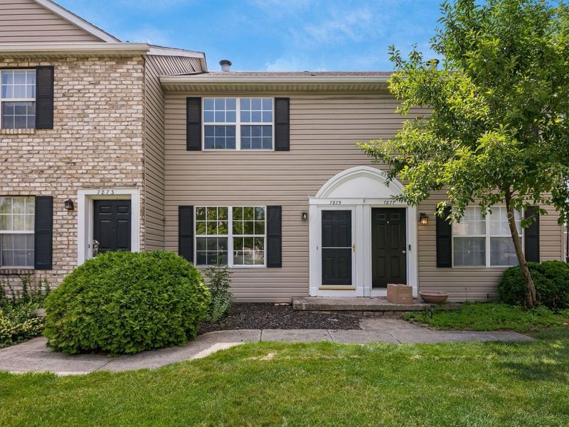 7875 Meadowhaven Boulevard, Unit 54, Columbus, OH 43235 Photo 2