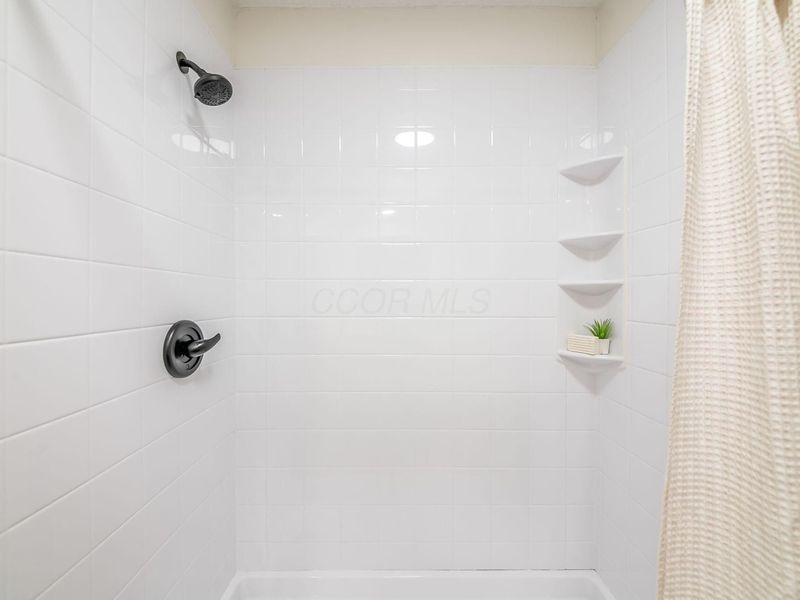 7875 Meadowhaven Boulevard, Unit 54, Columbus, OH 43235 Photo 21