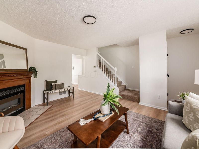 7875 Meadowhaven Boulevard, Unit 54, Columbus, OH 43235 Photo 8