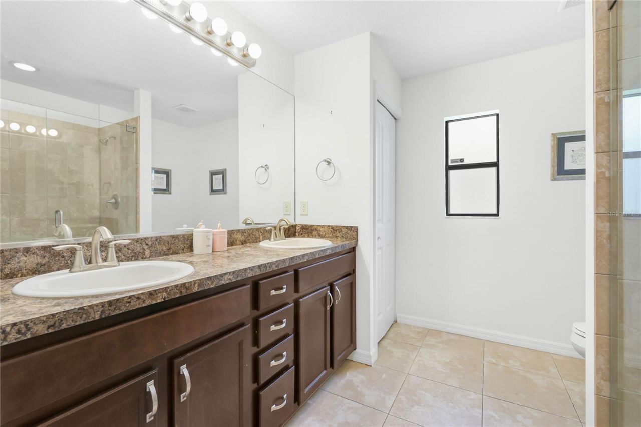 4803 San Ortebello Drive , Bradenton, FL 34208 Photo