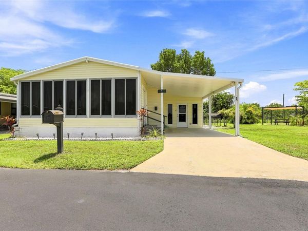 1 POINSETTIA DRIVE, FORT MYERS, FL 33905