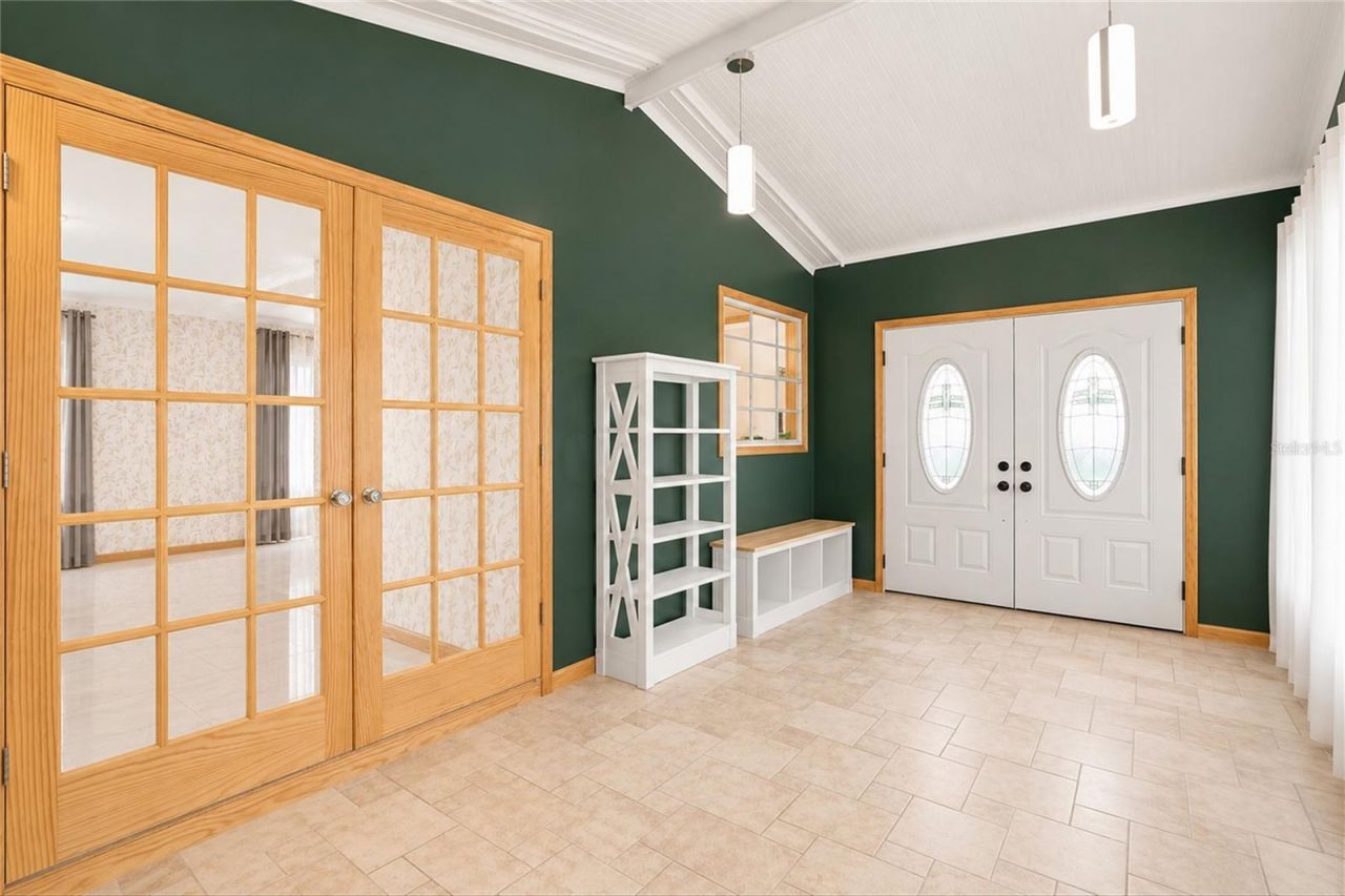 1 Poinsettia Drive, Fort Myers, FL 33905 Photo