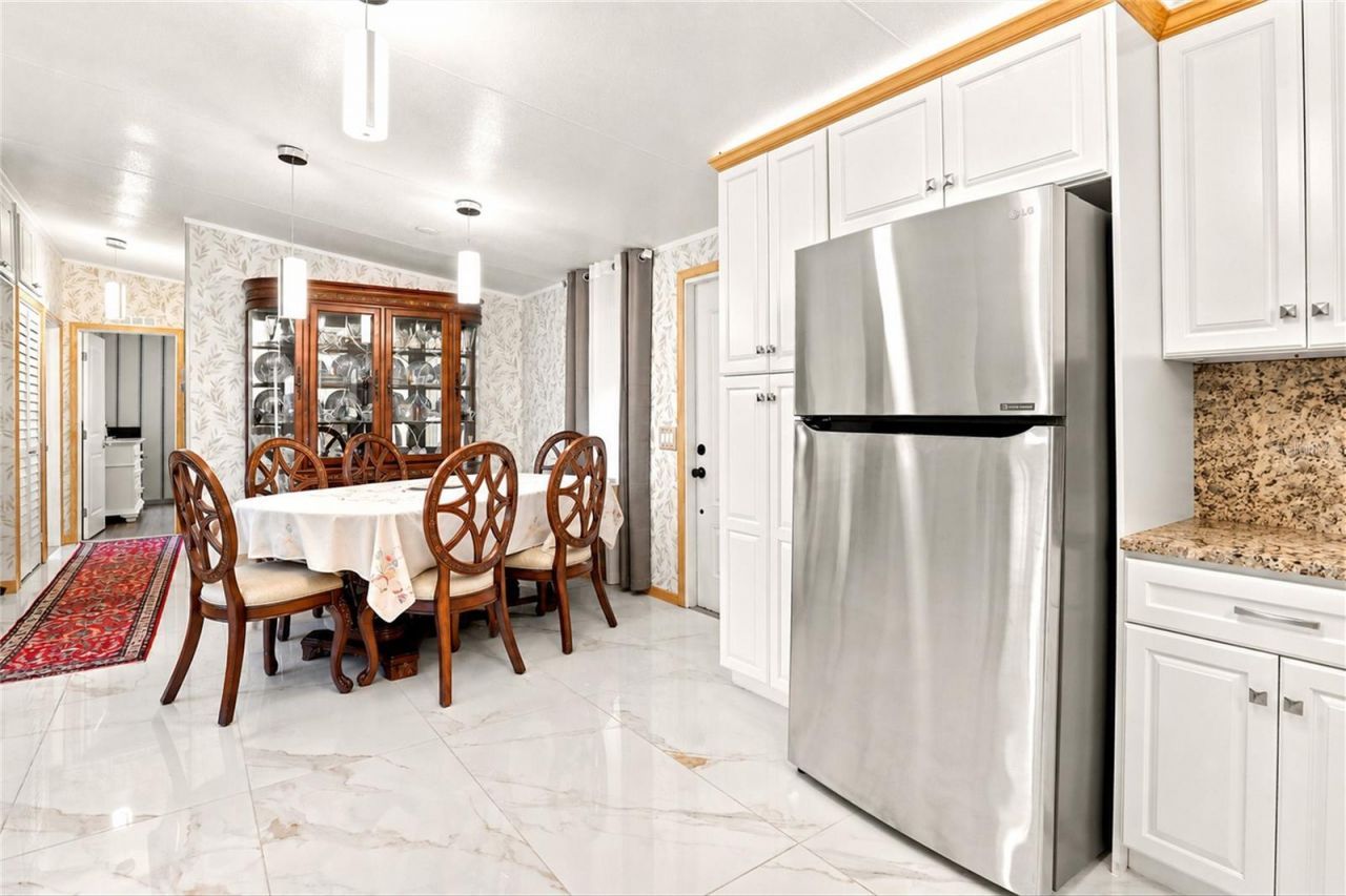 1 Poinsettia Drive, Fort Myers, FL 33905 Photo