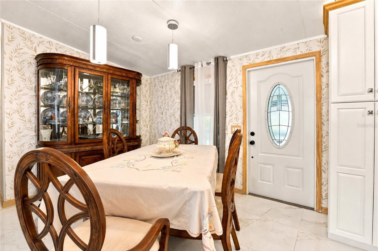 1 Poinsettia Drive, Fort Myers, FL 33905 Photo
