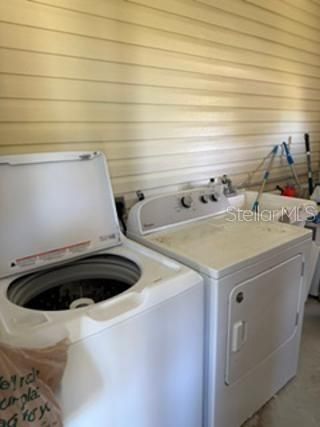 1 Poinsettia Drive , Fort Myers, FL 33905 Photo