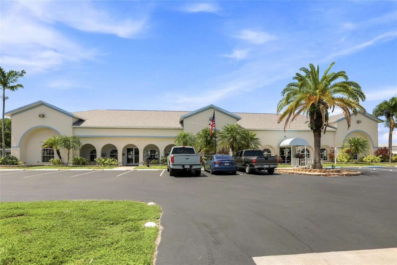 1 Poinsettia Drive, Fort Myers, FL 33905 Photo