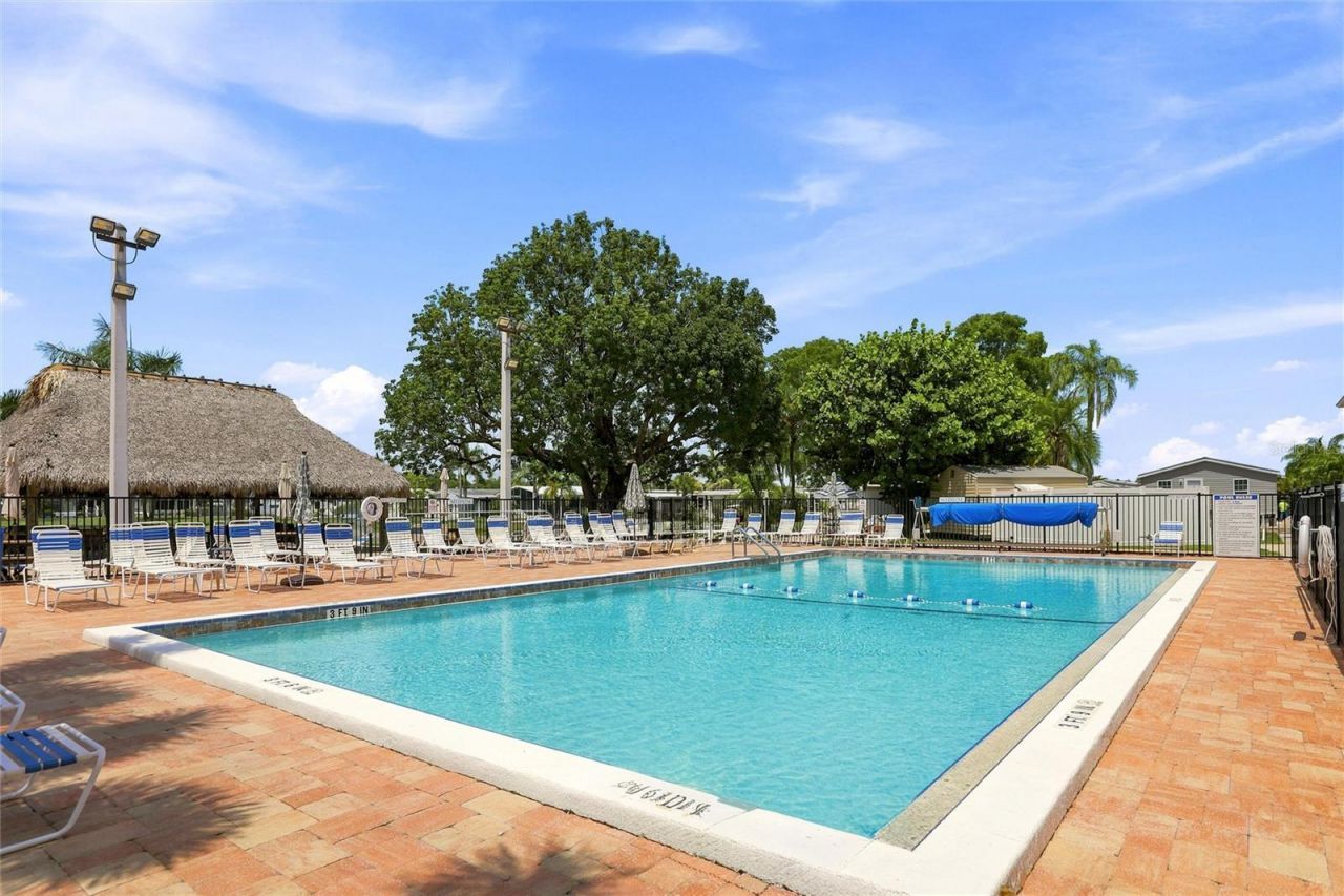 1 Poinsettia Drive, Fort Myers, FL 33905 Photo
