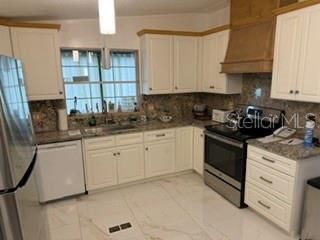 1 Poinsettia Drive , Fort Myers, FL 33905 Photo