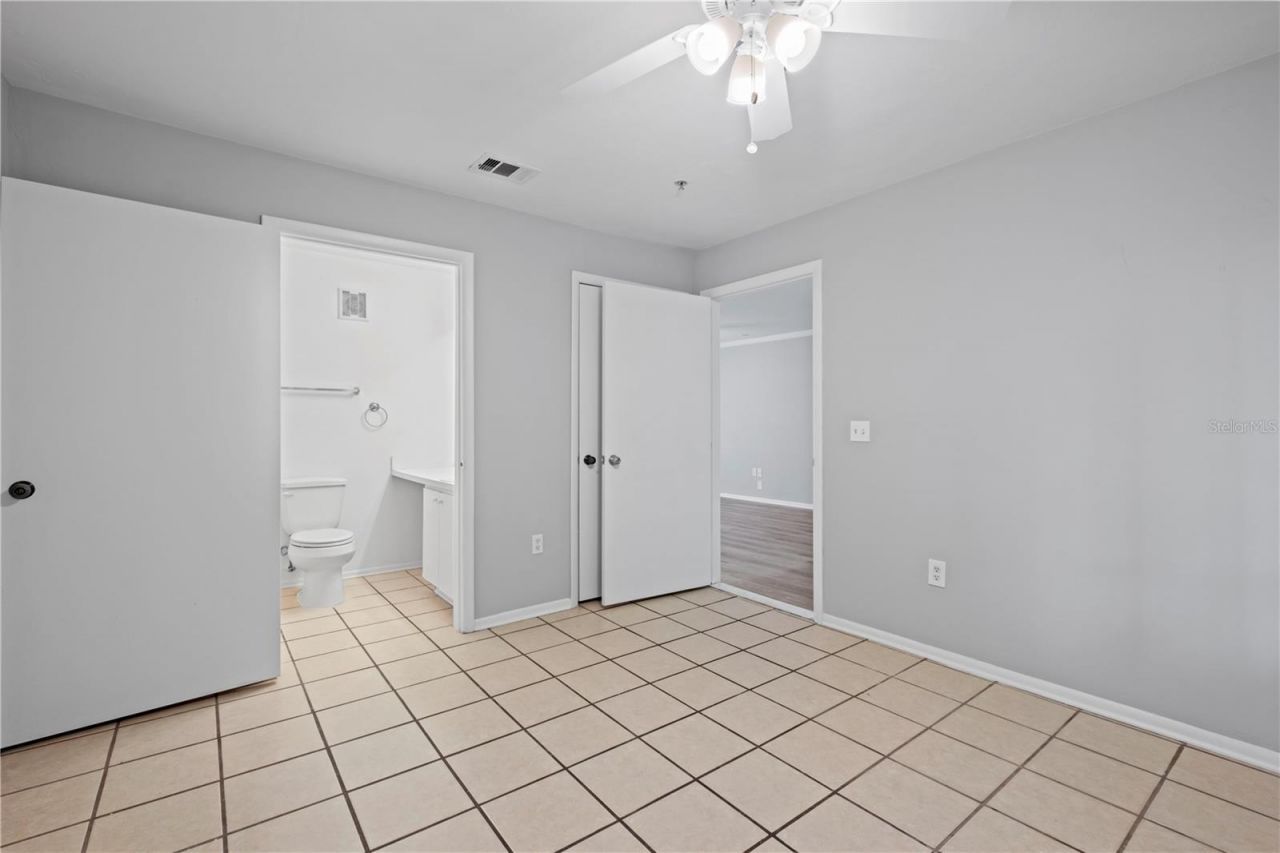 4000 SW 23rd Street , Unit 5-103, Gainesville, FL 32608 Photo