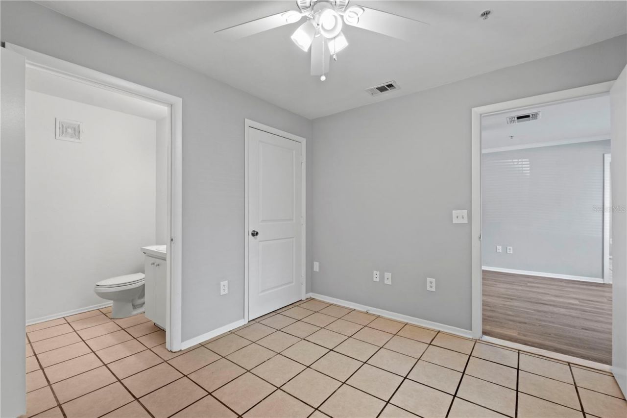 4000 SW 23rd Street , Unit 5-103, Gainesville, FL 32608 Photo