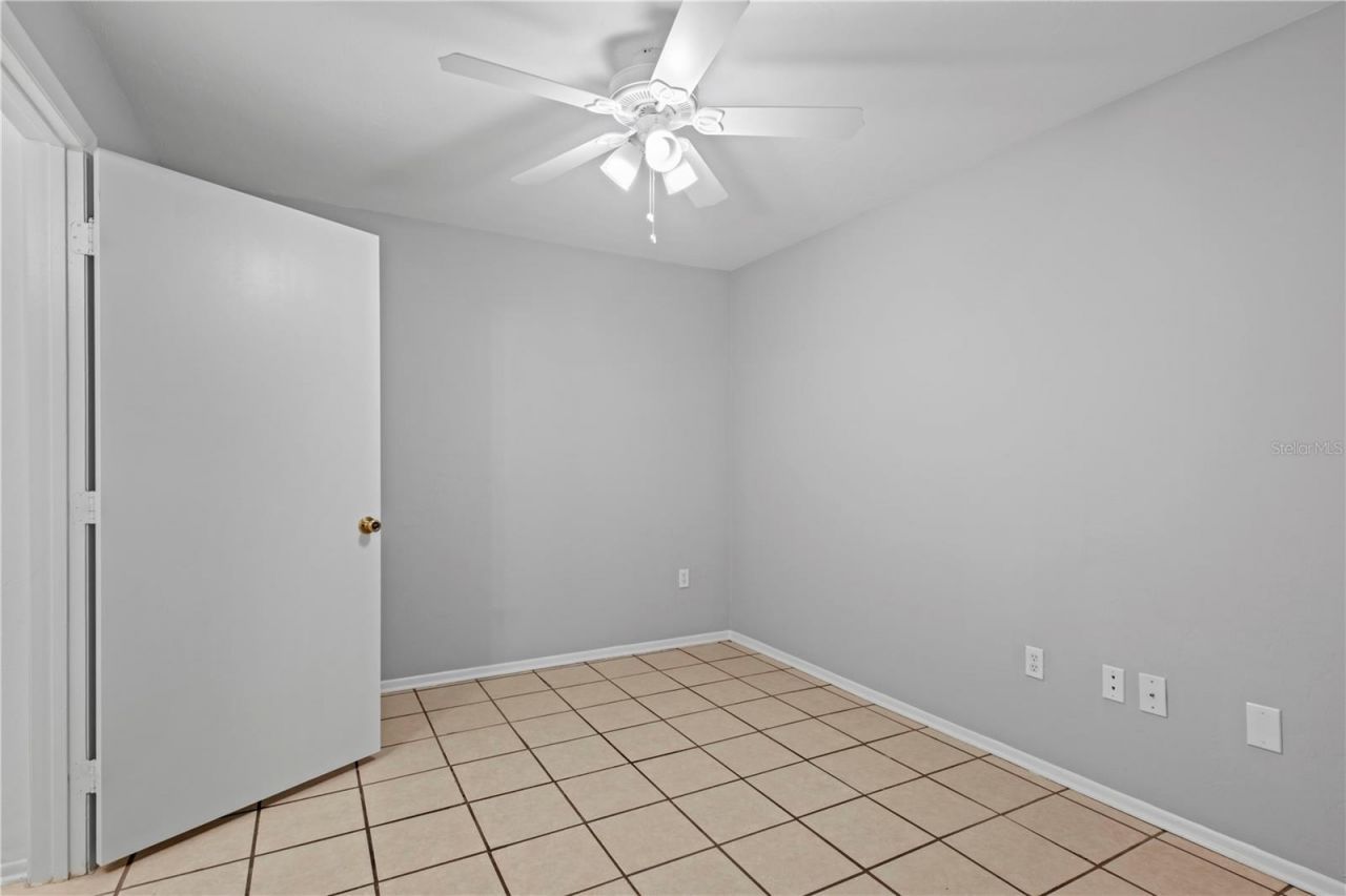 4000 SW 23rd Street , Unit 5-103, Gainesville, FL 32608 Photo