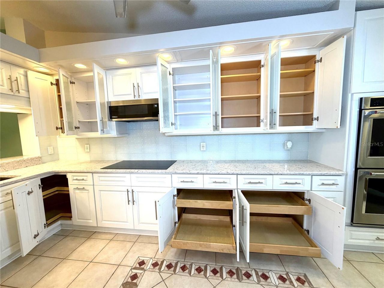 5813 Merion Way, Unit 5813, Sarasota, FL 34243 Photo