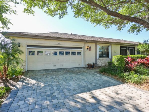 2611 LANCASTER DRIVE, Unit 33, SUN CITY CENTER, FL 33573