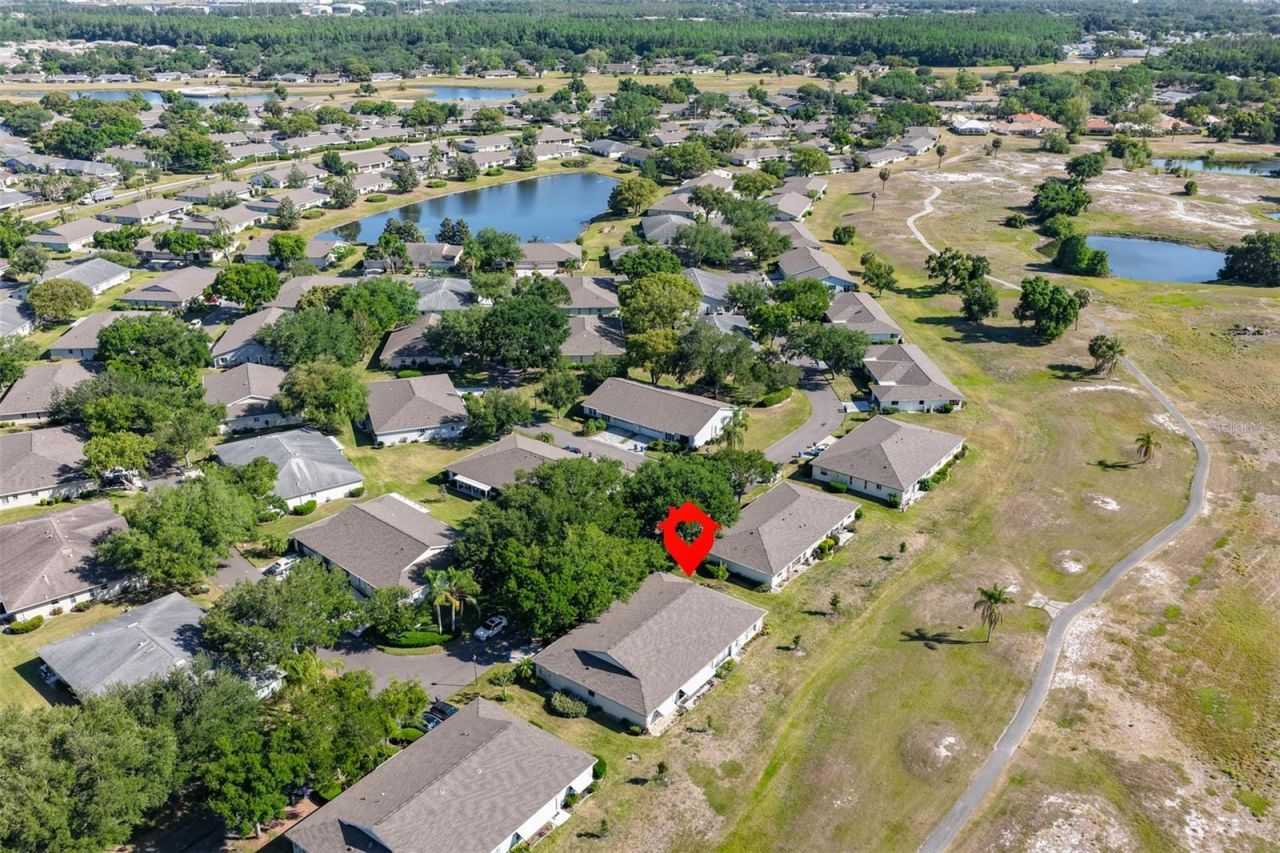 2611 Lancaster Drive , Unit 33, Sun City Center, FL 33573 Photo