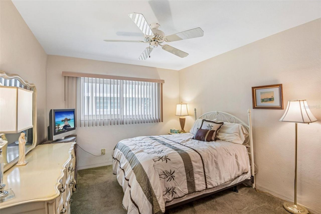 5924 5th Avenue N, Unit 3, Saint Petersburg, FL 33710 Photo