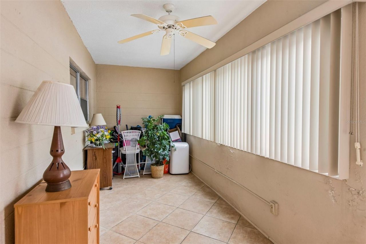 5924 5th Avenue N, Unit 3, Saint Petersburg, FL 33710 Photo