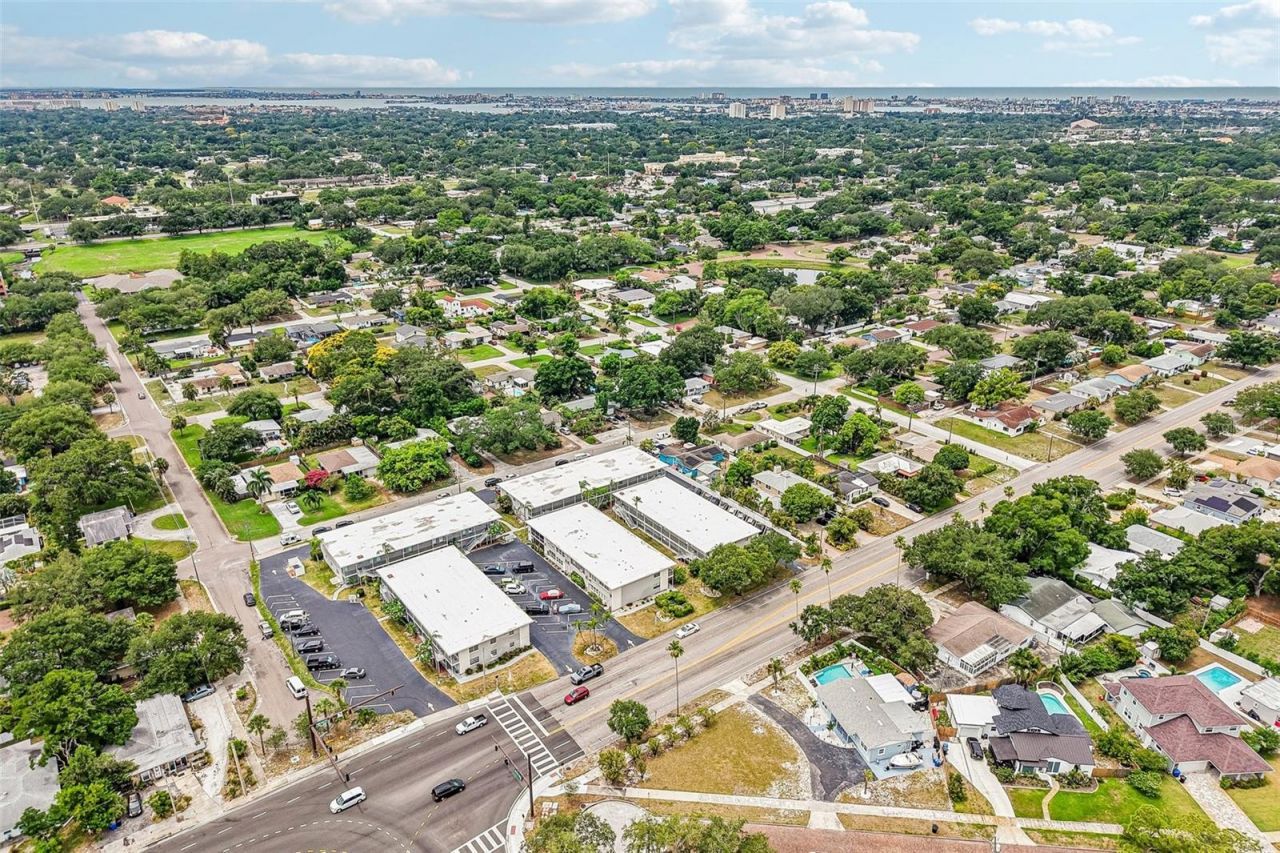 5924 5th Avenue N, Unit 3, Saint Petersburg, FL 33710 Photo