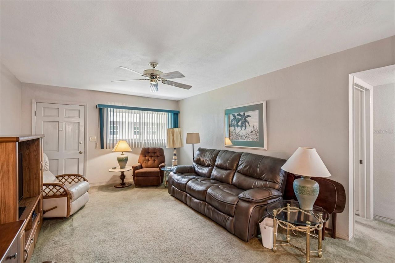 5924 5th Avenue N, Unit 3, Saint Petersburg, FL 33710 Photo