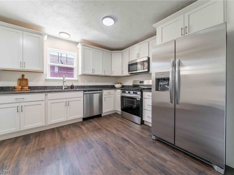 2191 E 68th Street, Cleveland, OH 44103 Photo 9