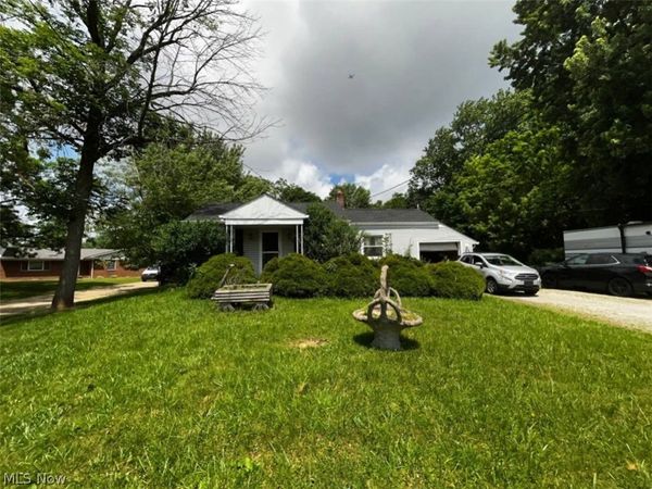 3930 Stow Road , Stow, OH 44224