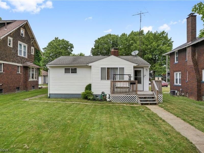 434 E College Street, Alliance, OH 44601 Photo 1