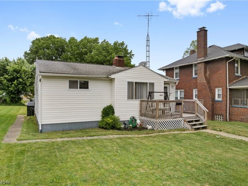 434 E College Street, Alliance, OH 44601 Photo 2