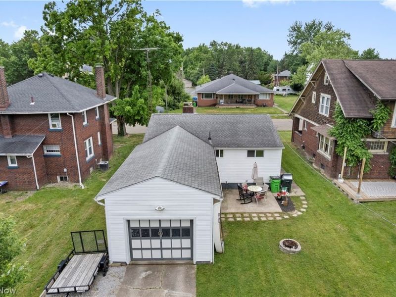 434 E College Street, Alliance, OH 44601 Photo 4