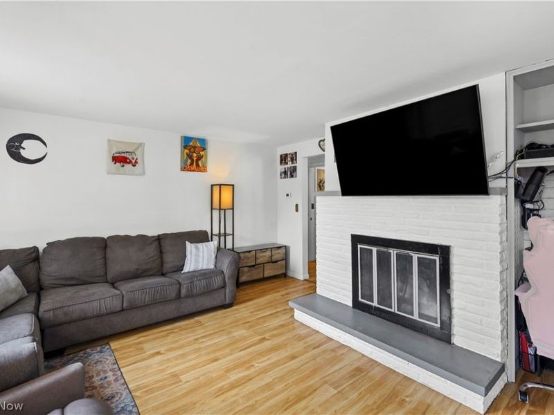 434 E College Street, Alliance, OH 44601 Photo 7